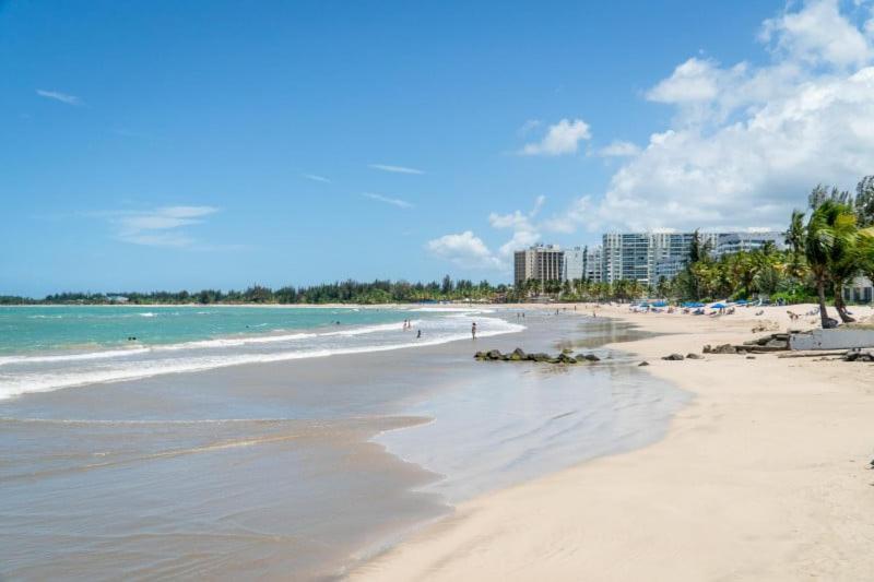 Isla Verde Tower San Juan Exteriör bild